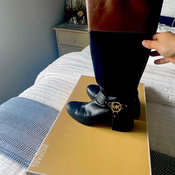 Michael Kors Knee high Boots - Picture 1 of 3